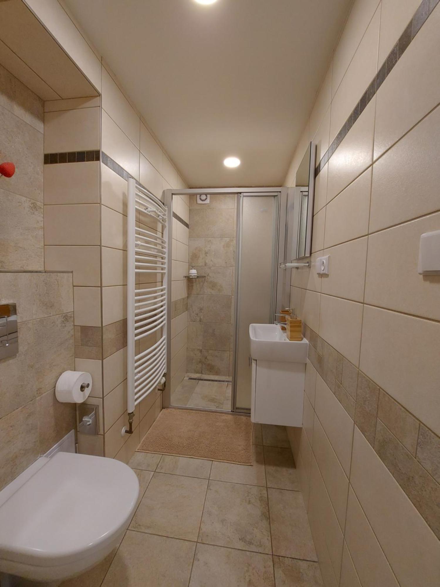 Penzion Pod Kopcem Janov nad Nisou Esterno foto
